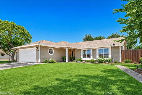 Photo of 2554 Hays DR, Merced, CA 95348 (MLS # MC26160373)