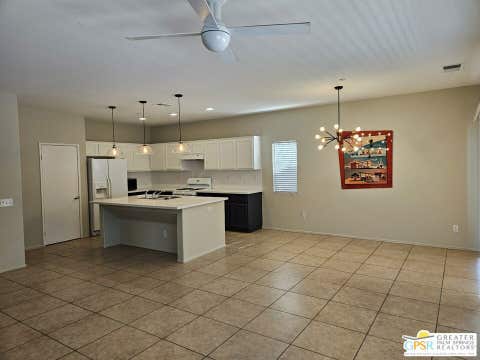Photo of 755 Summit Drive, Palm Springs, CA 92262 (MLS # 26871591PS)