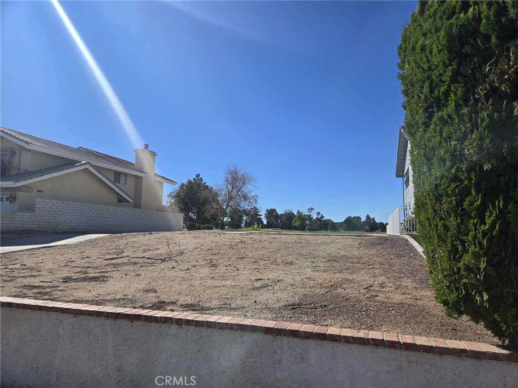 13261 Country Club