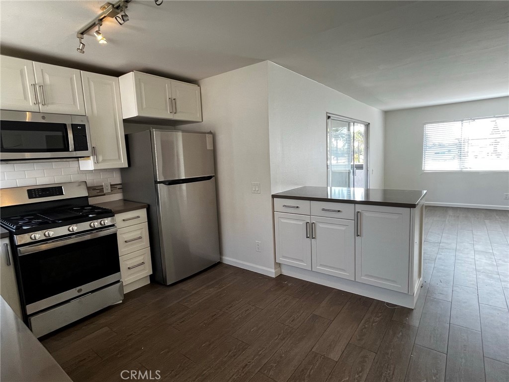 26951 26951 Avenida Las Palmas