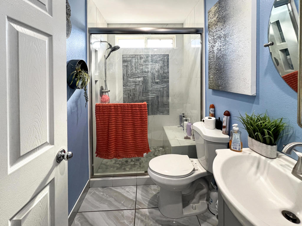 Tierra Bonita - Residential