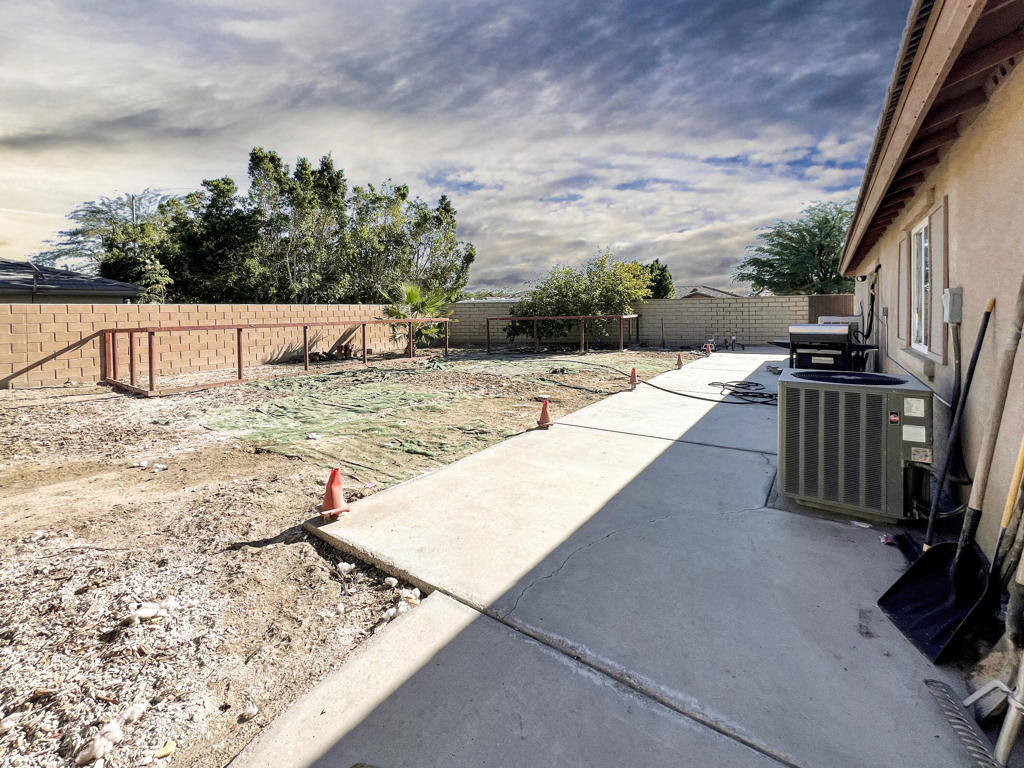 Tierra Bonita - Residential