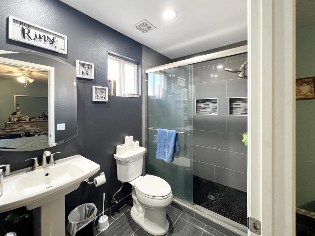 Tierra Bonita - Residential