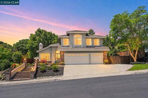 Photo of 8254 Creekside Drive DR, Dublin, CA 94568 (MLS # 41134417)