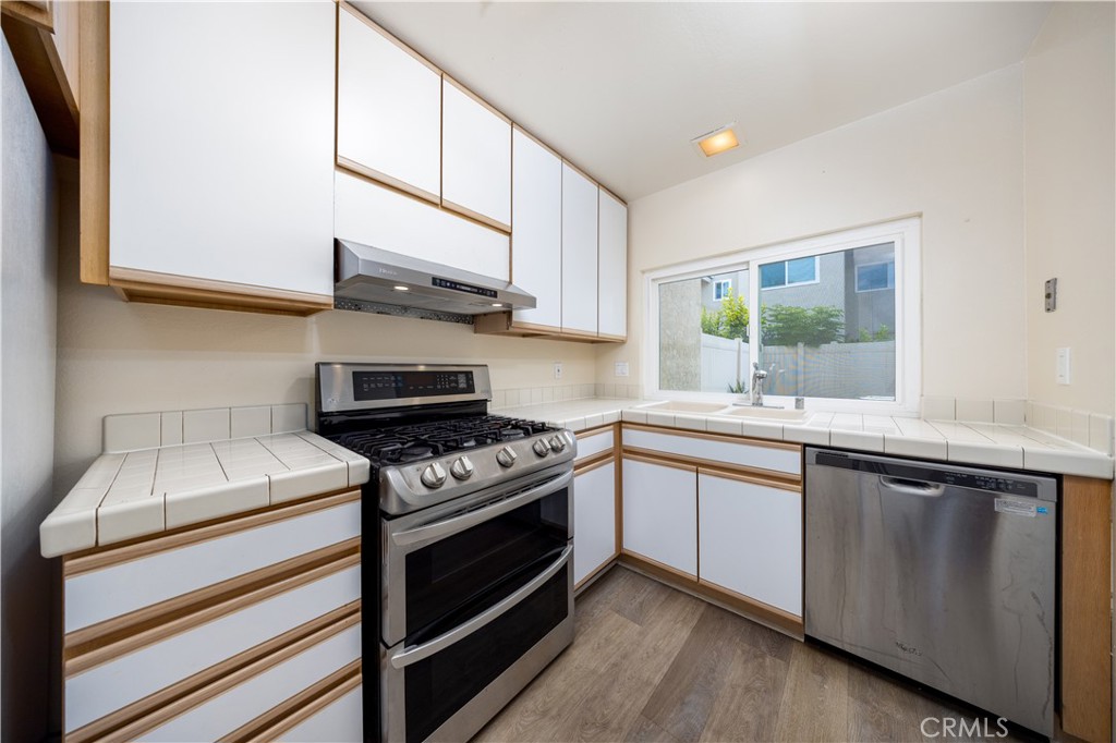 34 Elksford Avenue 3, Irvine CA 92604 - Photo 8