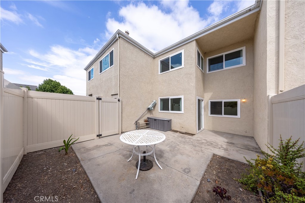 34 Elksford Avenue 3, Irvine CA 92604 - Photo 6