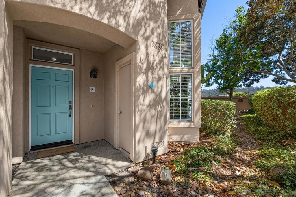 12672 Springbrook Dr. DR E, San Diego CA 92128