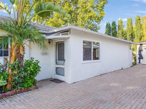 Photo of 5020 Topanga Canyon Blvd, Woodland Hills, CA 91364 (MLS # SR26021127)