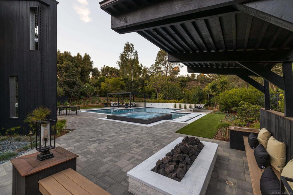 Del Mar - Residential