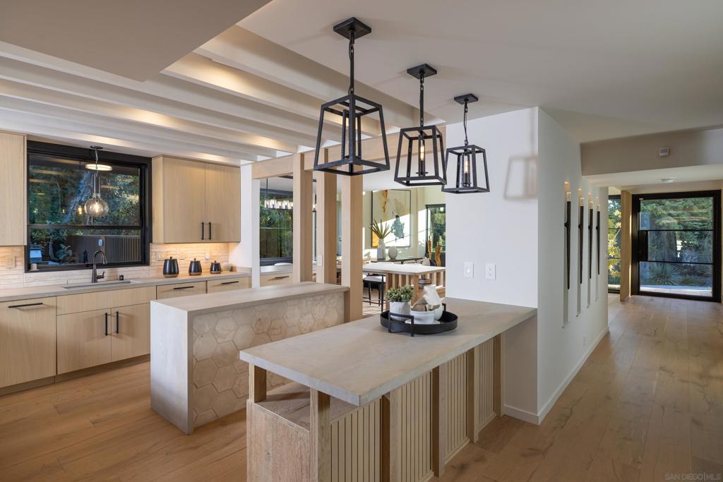 Del Mar - Residential