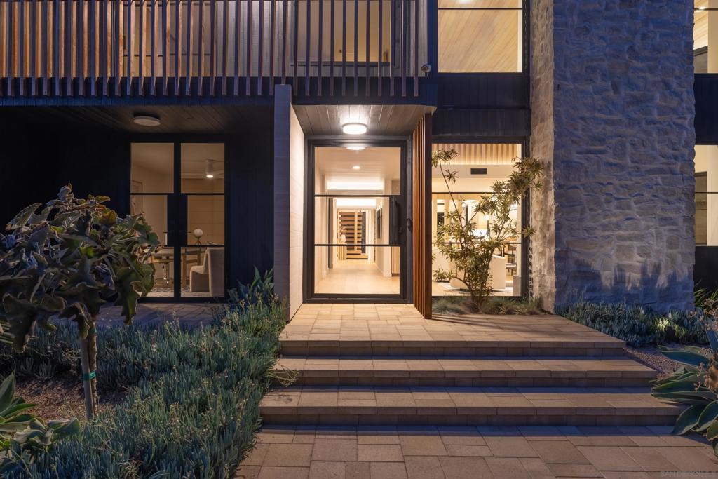 Del Mar - Residential