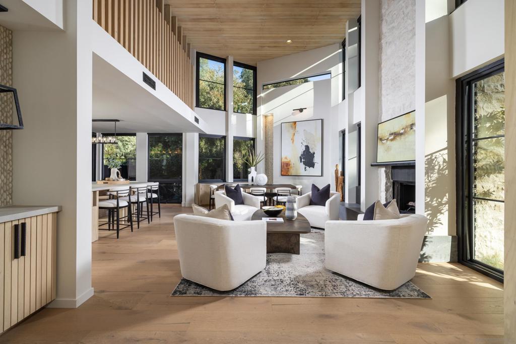 Del Mar - Residential