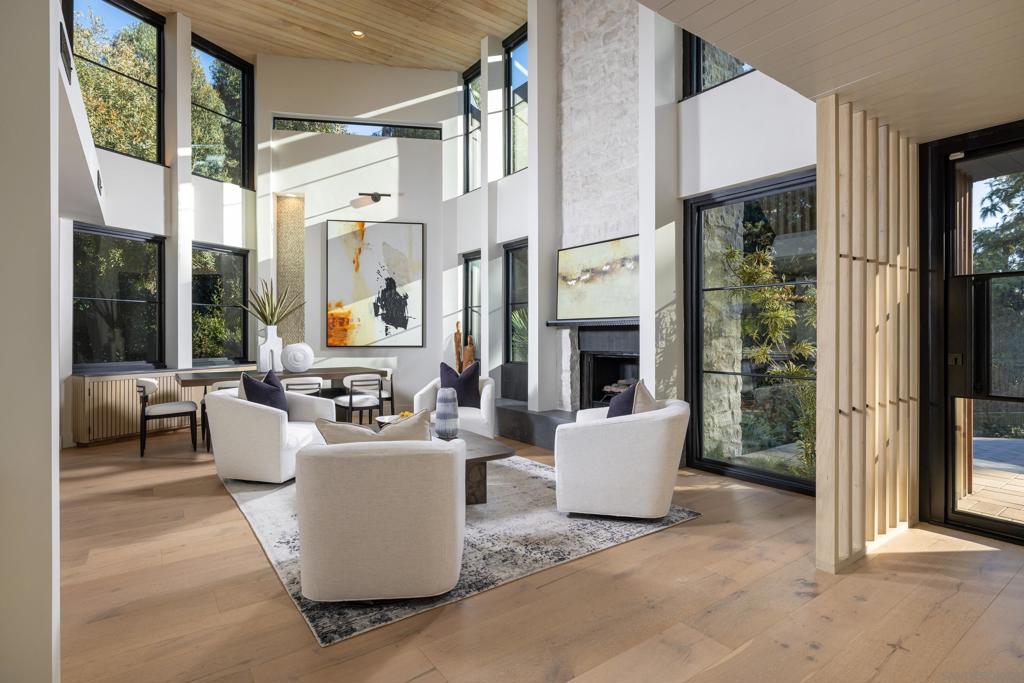 Del Mar - Residential