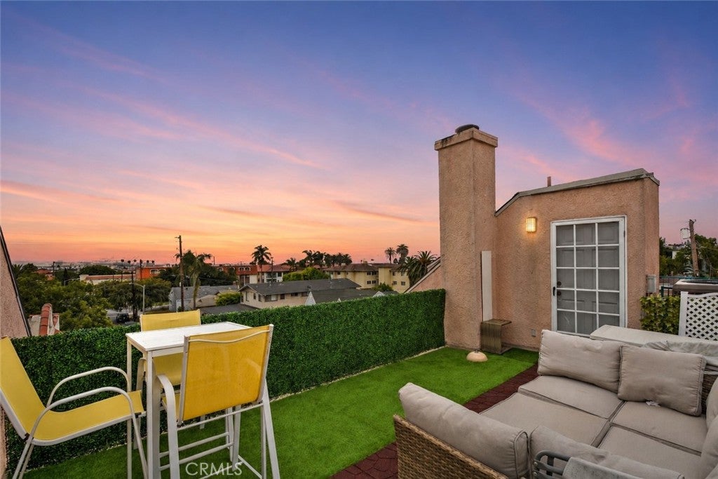 1158 W 11th Street J, San Pedro CA 90731