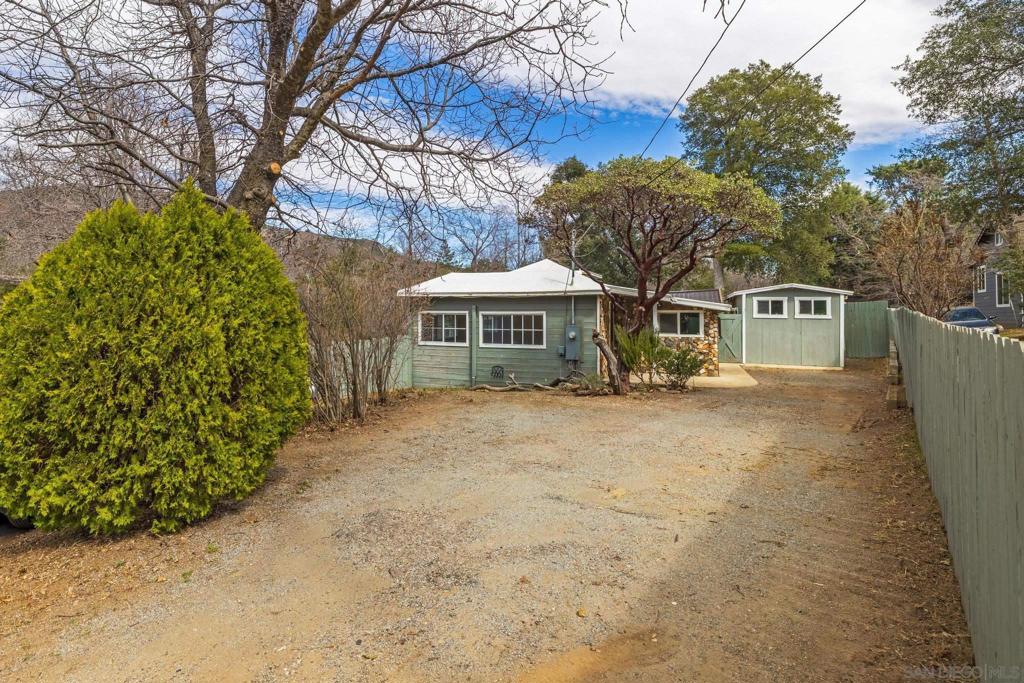 Julian - Residential