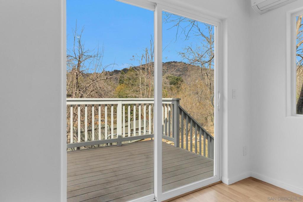 Julian - Residential