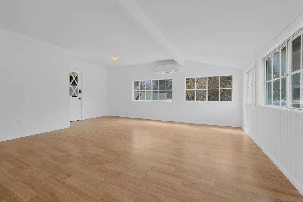 Julian - Residential