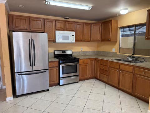 Photo of 24323 Glencrest Drive, Moreno Valley, CA 92553 (MLS # IG26173237)