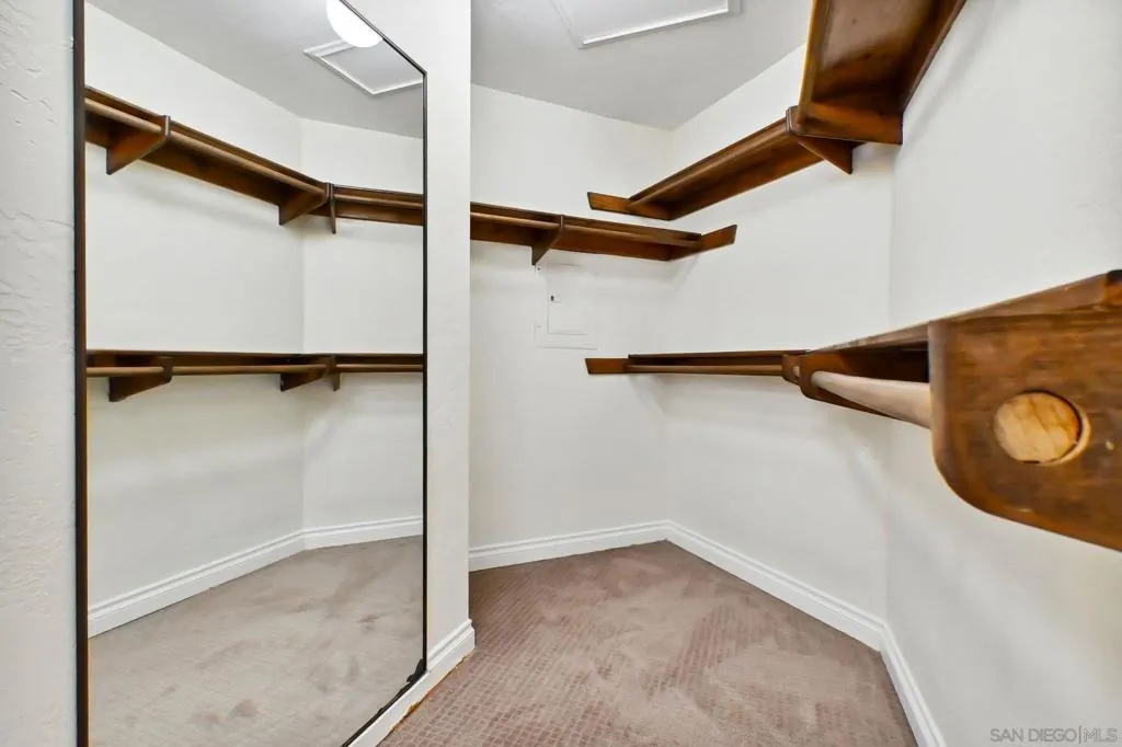 El Cajon, California 92021, United States, 3 Bedrooms Bedrooms, ,2 BathroomsBathrooms,Residential,Pending,157062