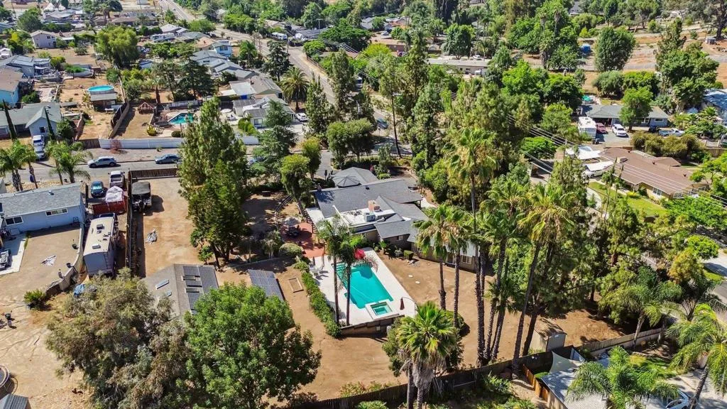 El Cajon, California 92021, United States, 3 Bedrooms Bedrooms, ,2 BathroomsBathrooms,Residential,Pending,157062