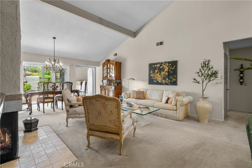 Properties 3 621 Westchester Lane