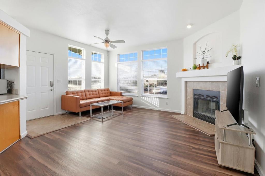 1220 Tasman Drive