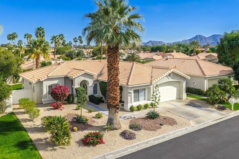 158 Via Tramonto Palm Desert CA 92260