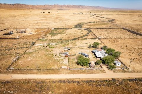 Tiny photo for 13470 De Sabla, Santa Margarita, CA 93453 (MLS # SC26108099)