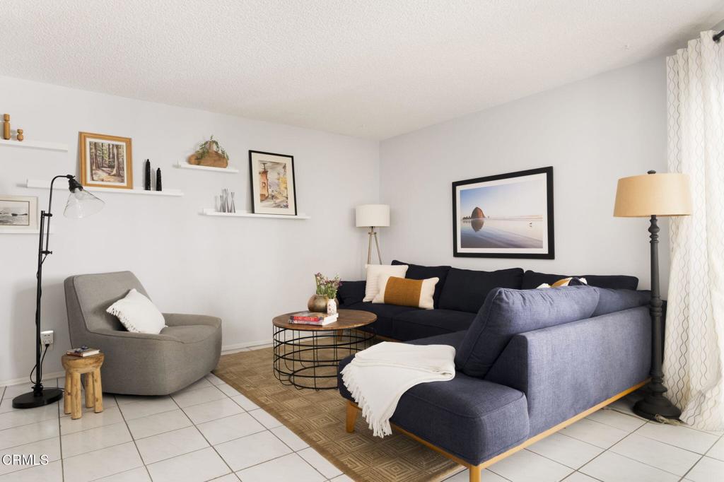 110 N Everett ST 103, Glendale CA 91206