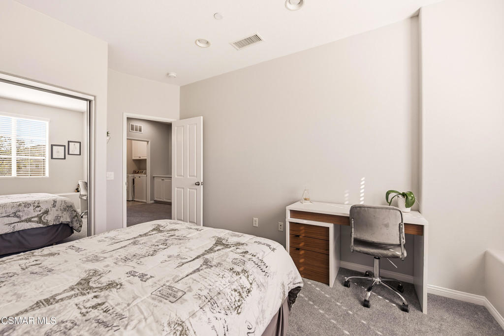 Paseo Del Sol - 479 - 1000692 - Residential