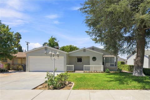 Photo of 942 N Wanda RD, Orange, CA 92867 (MLS # PW26182427)