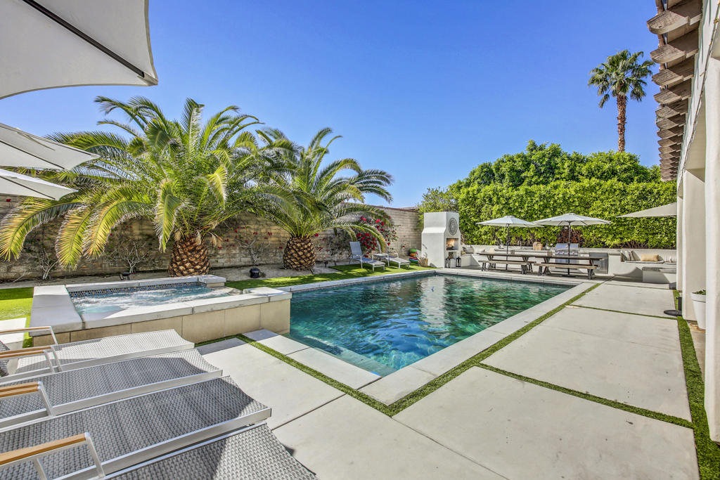 Montage at Santa Rosa - Residential