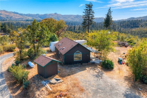 Photo of 3861 Broken Glass Circle, Oroville, CA 95965 (MLS # OR26223178)