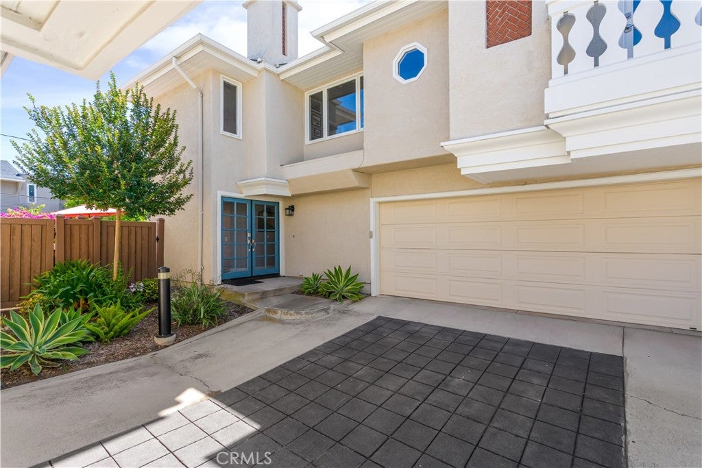2463 Irvine Avenue A2, Costa Mesa CA 92627