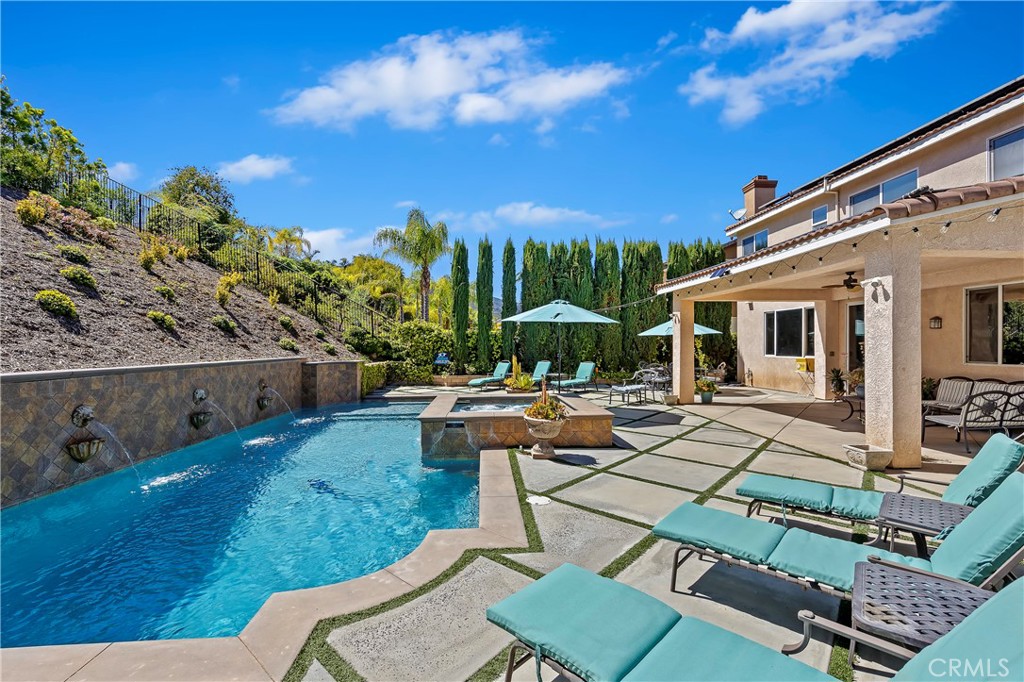 Villiage Crest - Residential