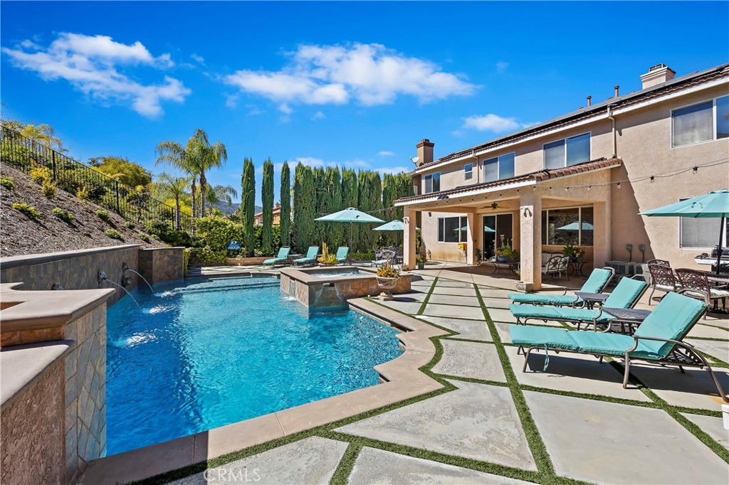 Villiage Crest - Residential