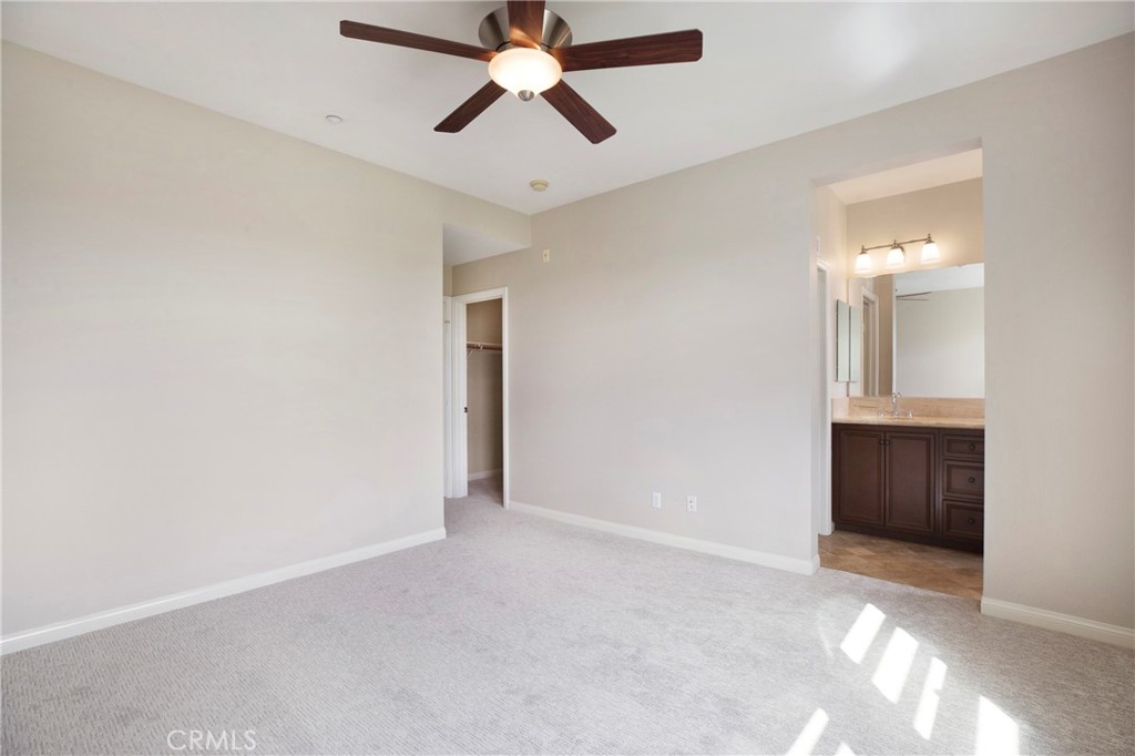 vANTIS - Residential Lease