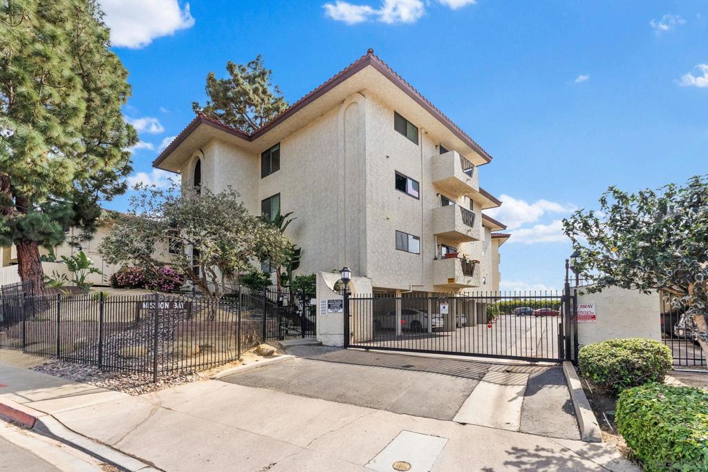 Bay Park - Residential