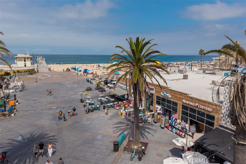 Profitable and well-established T-shirt and Gift boutique located at 31 Pier Avenue in Hermosa Beach, just steps from the ocean and the Hermosa Beach Pier. Operating since 2014 with consistent year-over-year revenue growth, this turnkey retail business benefits from prime coastal frontage, steady tourist activity, and loyal local clientele. Hermosa Beach boasts a highly desirable demographic with a median household income of over $150,000, a young and active population and strong spending power from both residents and visitors. The boutique features approximately 1,200 sq. ft. of modern retail space with private parking plus additional city parking nearby, making this an exceptional opportunity to own a thriving business in one of Southern California’s most affluent and vibrant beachfront communities.