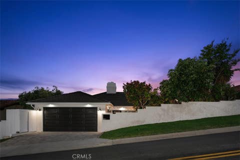 Featured picture for the property OC26107387