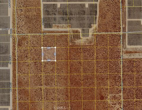 Photo of 0 South of Dawn Rd, East of 125th St W Road, Rosamond, CA 93560 (MLS # SR26025887)