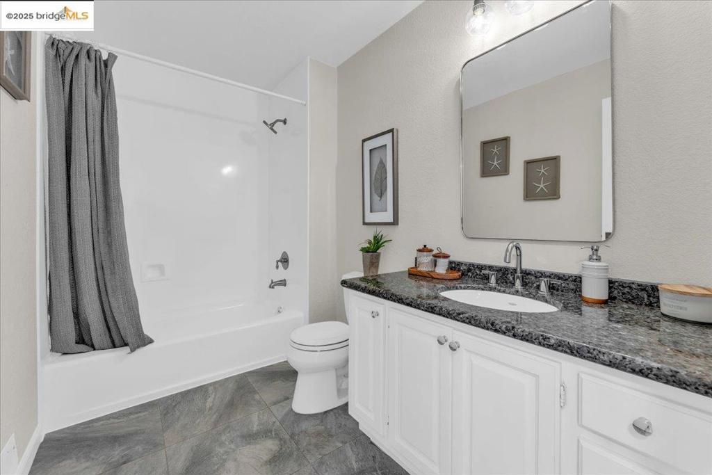 COLUMBIA - Residential