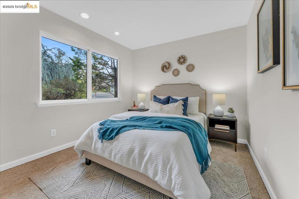COLUMBIA - Residential