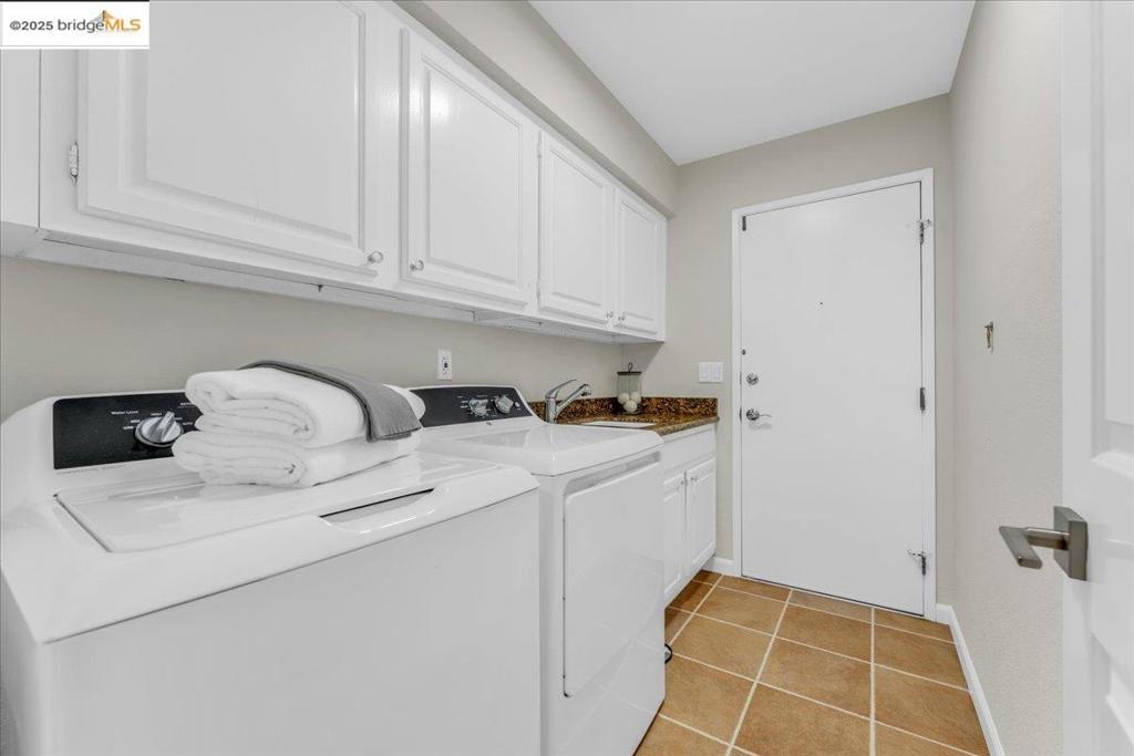 COLUMBIA - Residential