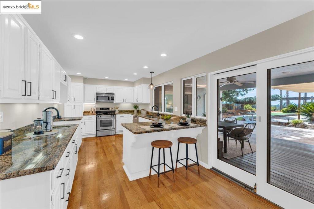 COLUMBIA - Residential