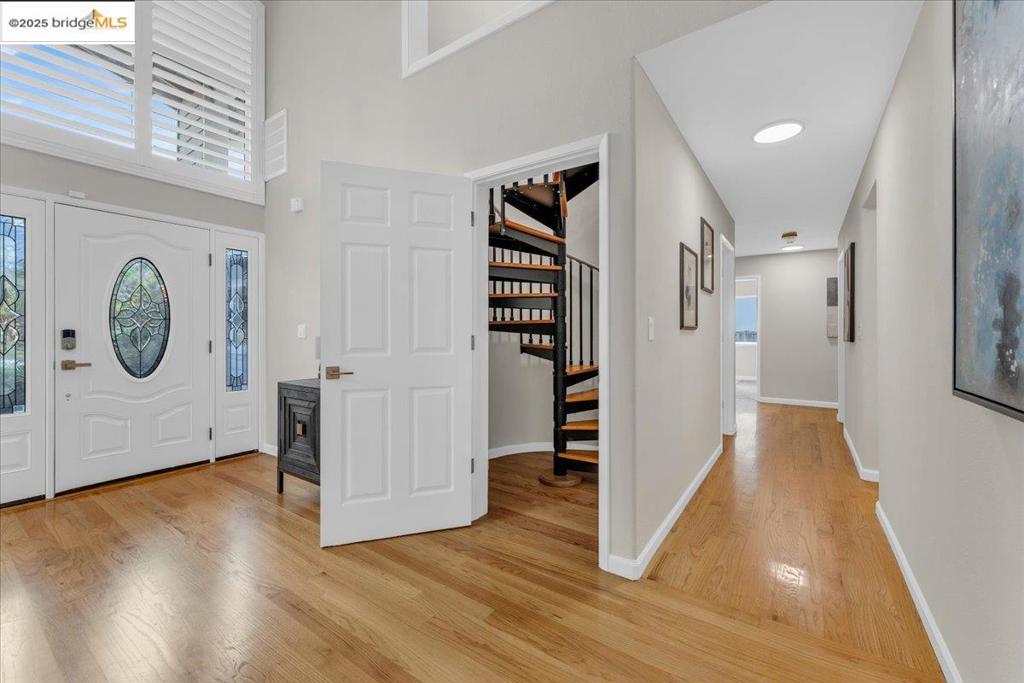 COLUMBIA - Residential
