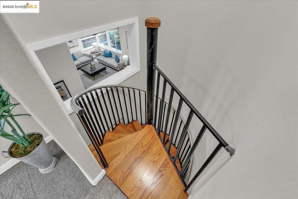 COLUMBIA - Residential
