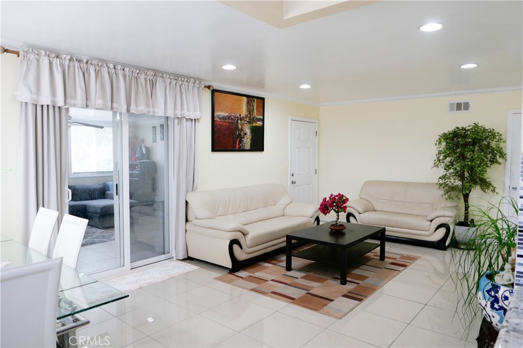 2326 W Saint Gertrude Place