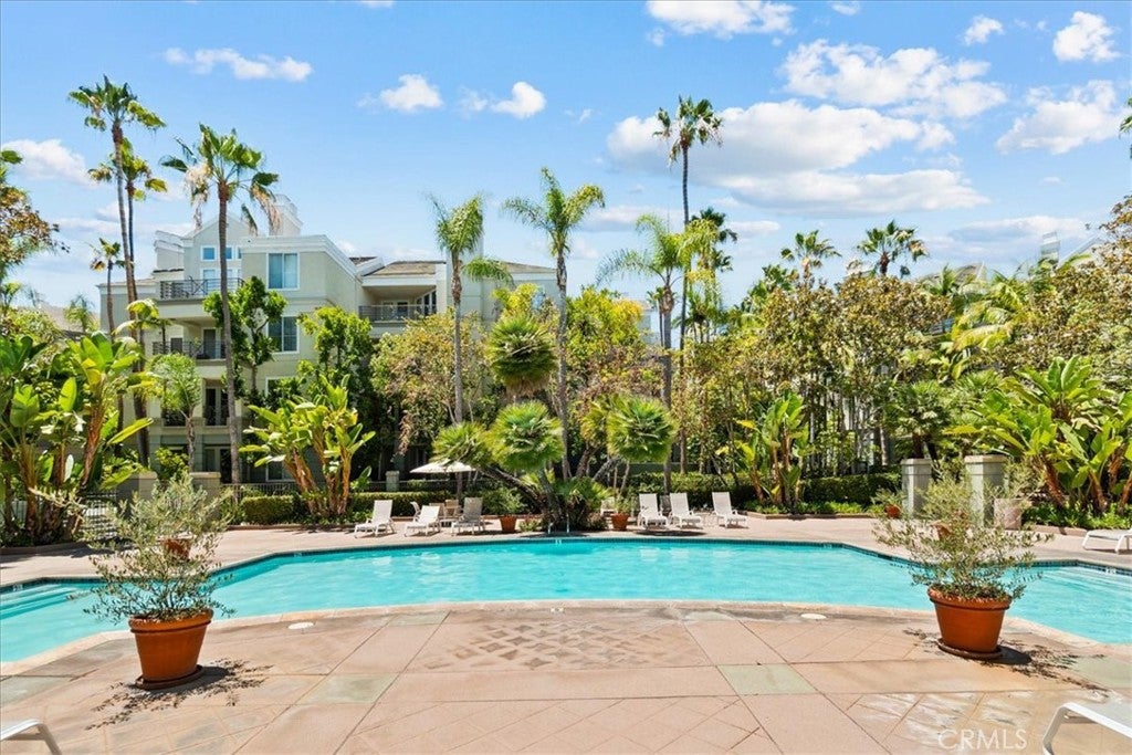2253 Martin 207, Irvine CA 92612 - Photo 28