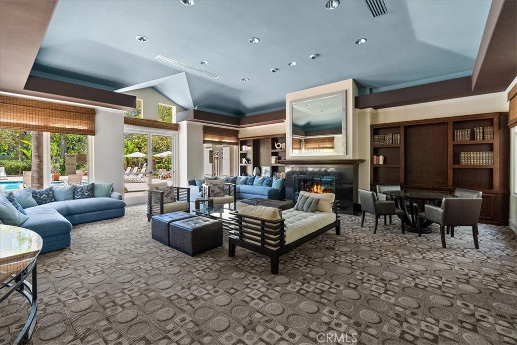 2253 Martin 207, Irvine CA 92612 - Photo 31